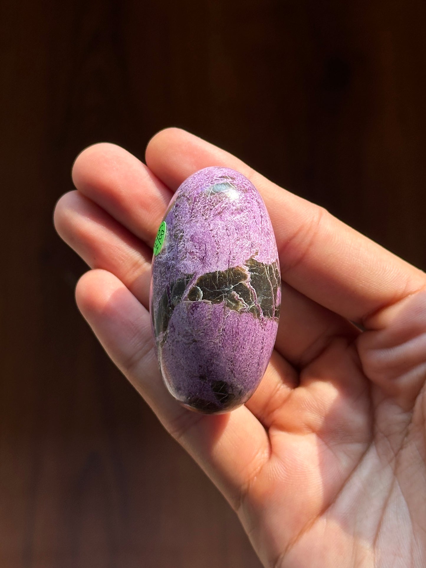 Stichtite (Atlantisite) Lingam