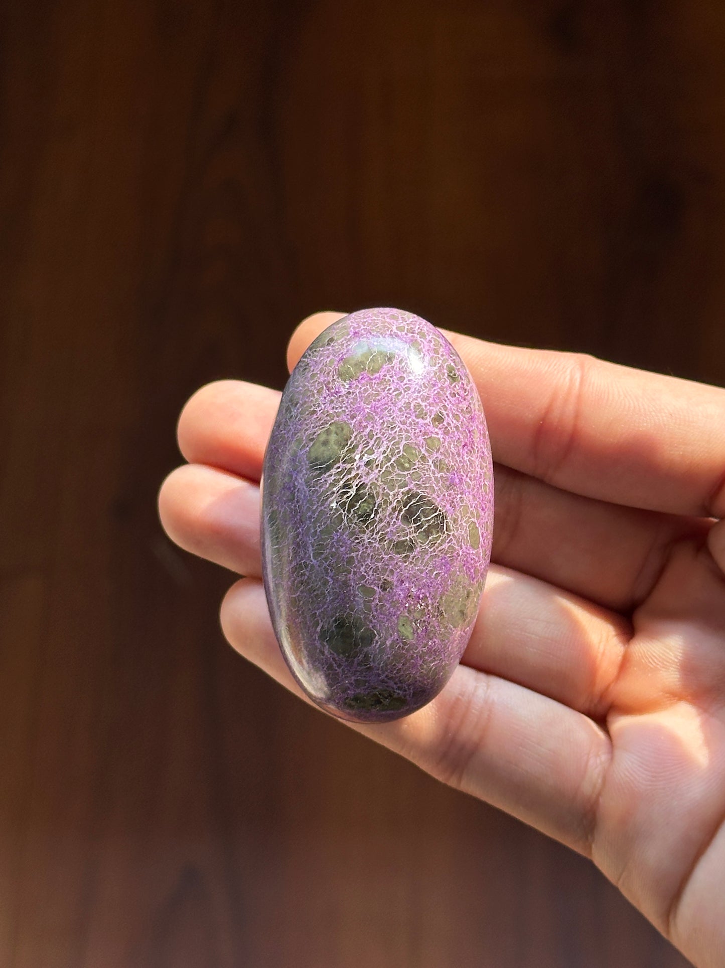 Stichtite (Atlantisite) Lingam