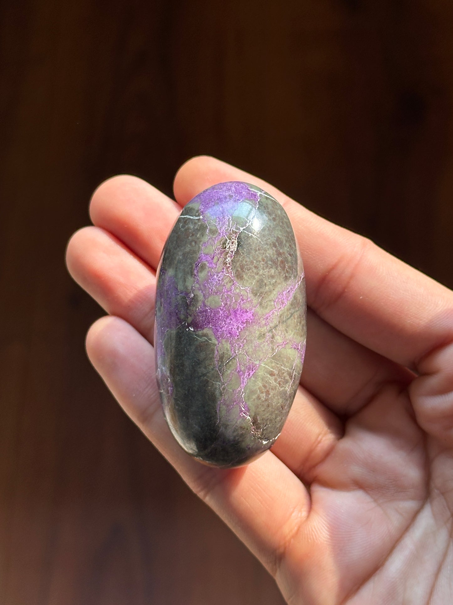 Stichtite (Atlantisite) Lingam