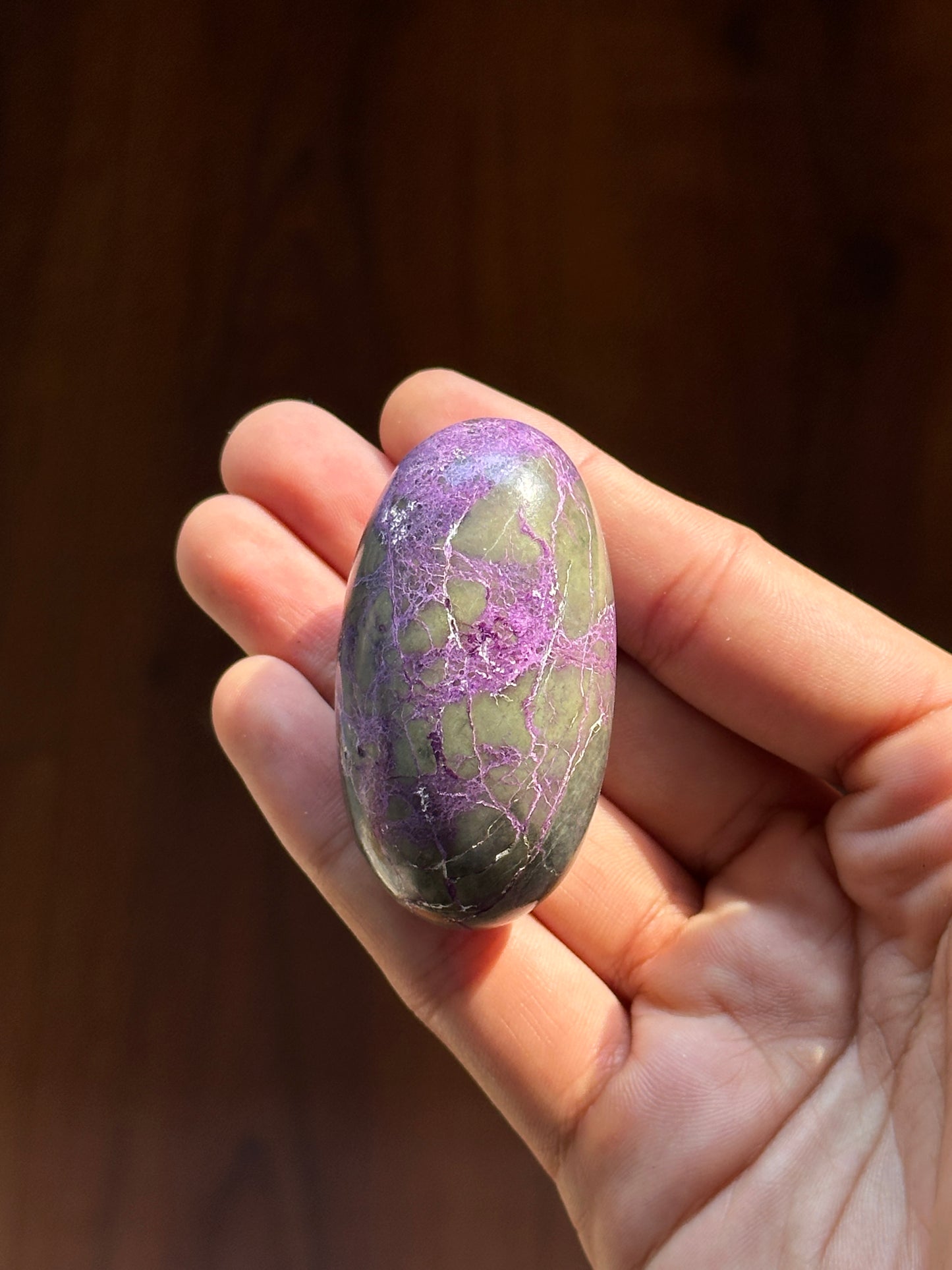 Stichtite (Atlantisite) Lingam