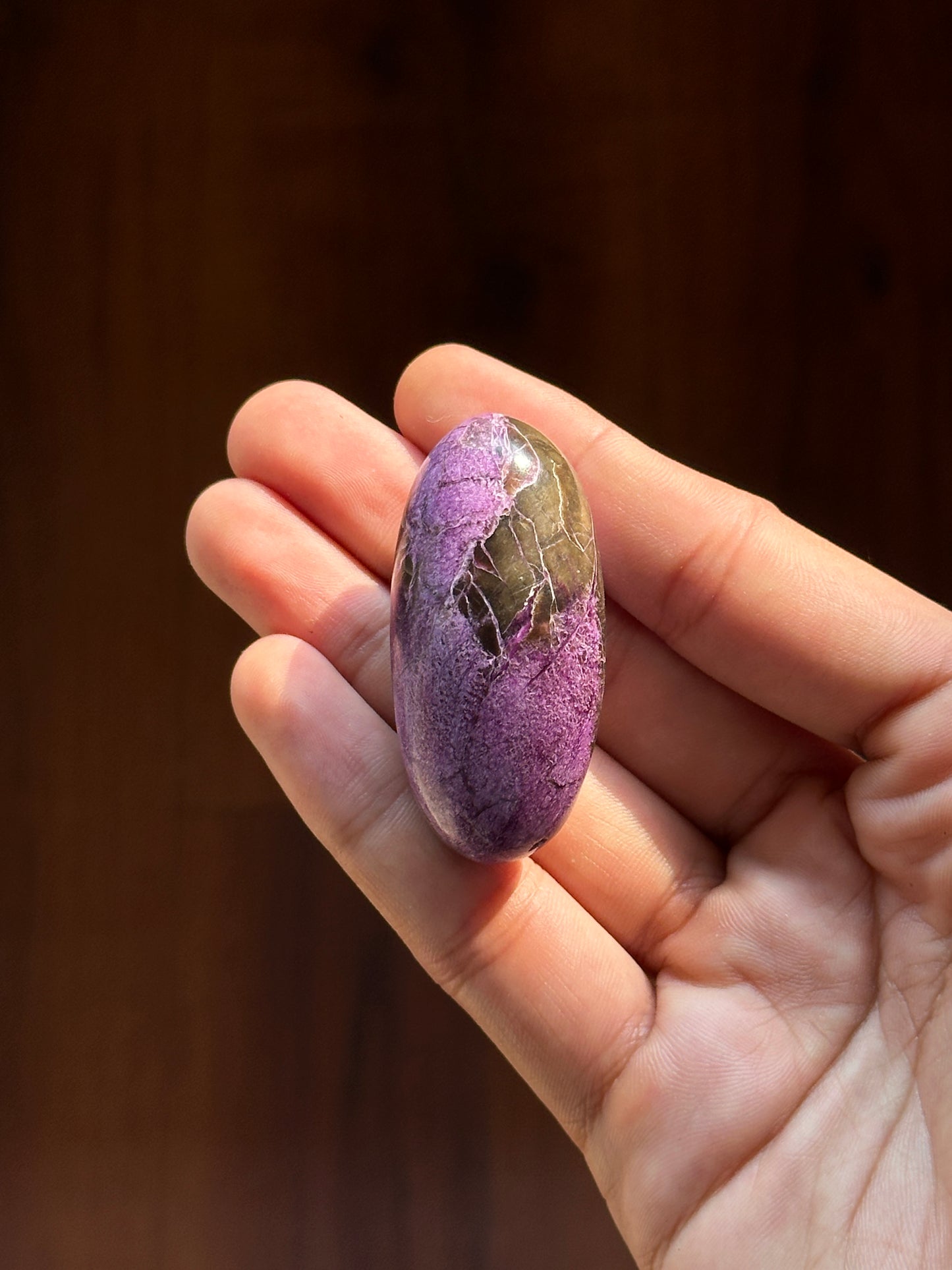 Stichtite (Atlantisite) Lingam