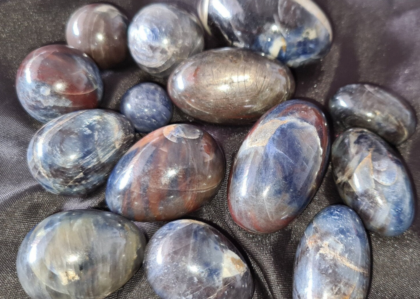 Star Sapphire Lingams - Atyahara Rocks and Minerals