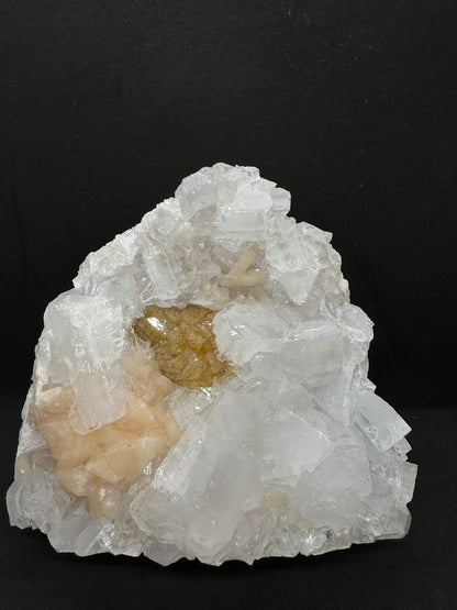 Powellite on Apophyllite with Stilbite