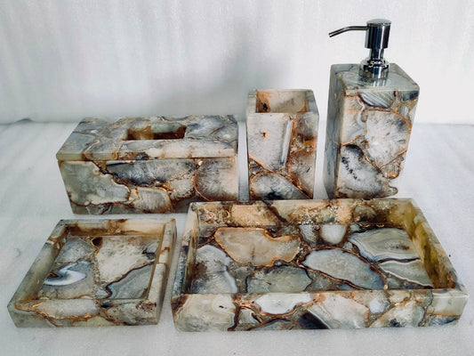 Elegant Resin Bathroom Set